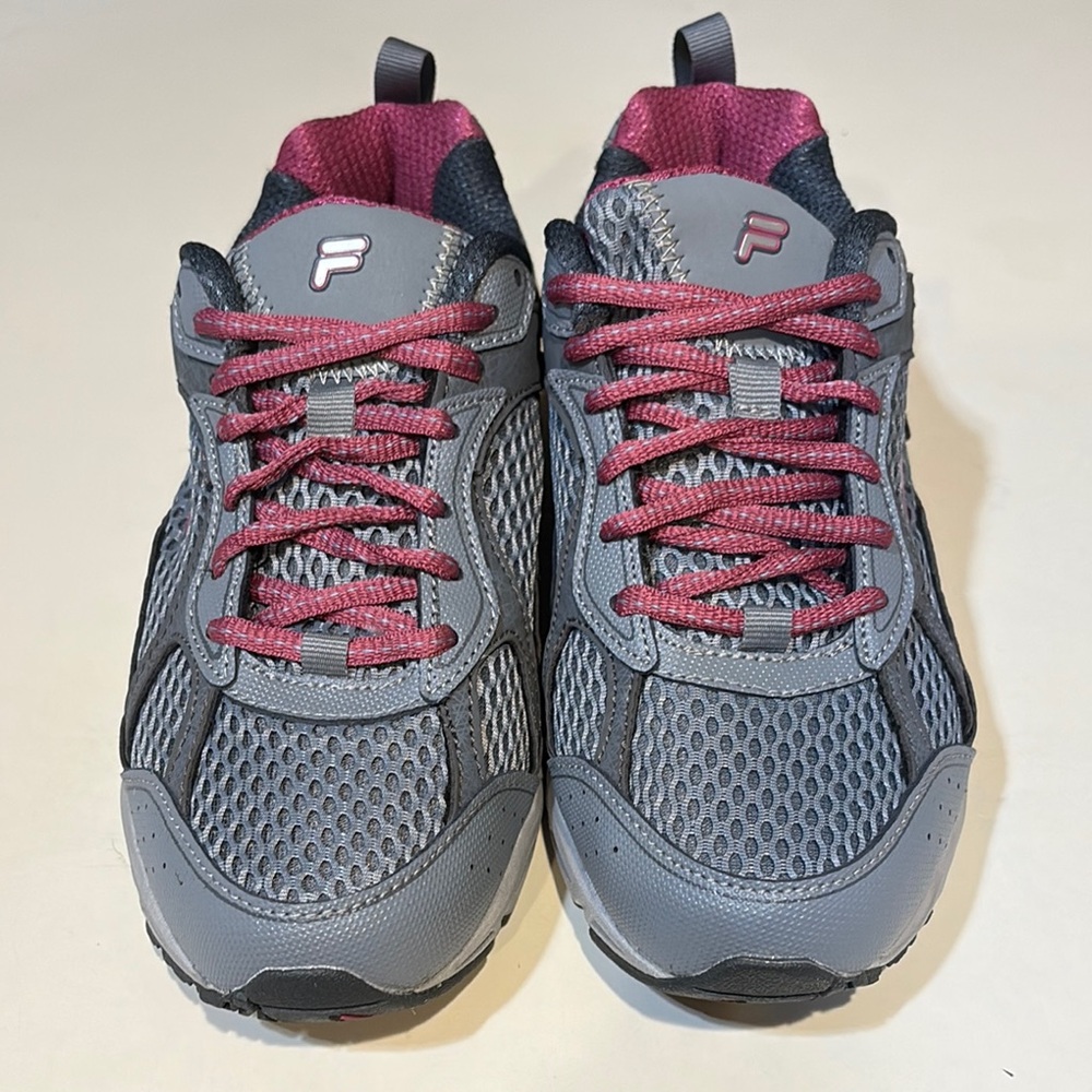 FILA size 7. Gray and Purple Athletic Sneakers. NWOT